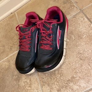 Altra shoes